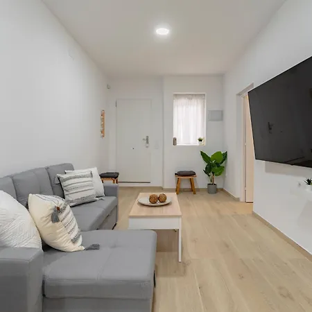 Casa Premium Playa Centro Estacion De Tren Holiday home Malaga